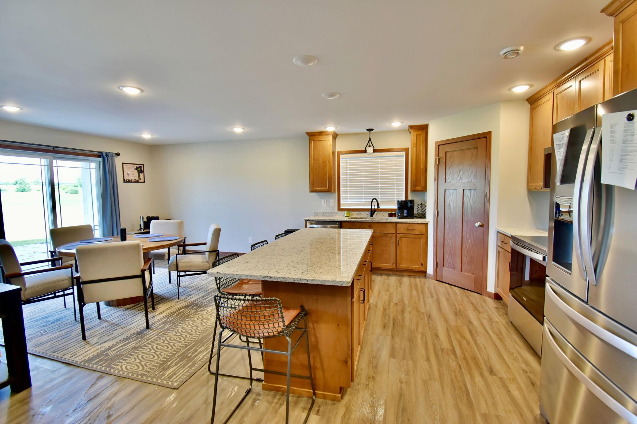 Neal - Townhouse on GrayStone - 6.jpg