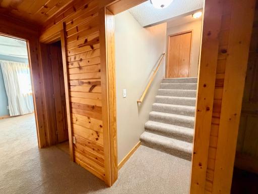 2110 Darling Avenue E, Alexandria, MN 56308