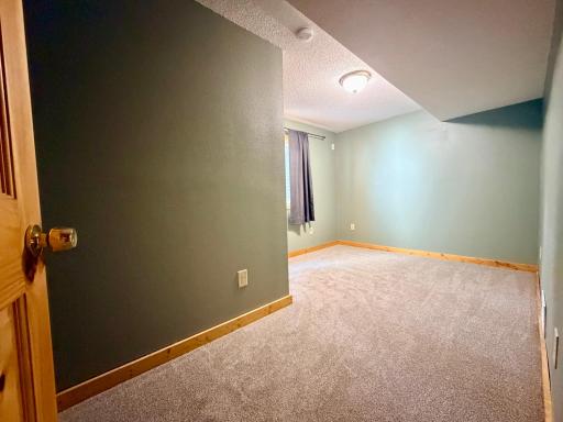 2110 Darling Avenue E, Alexandria, MN 56308