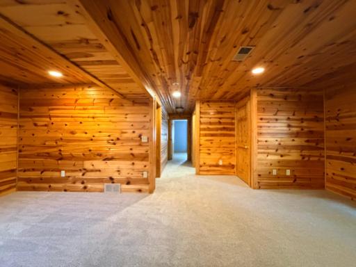 2110 Darling Avenue E, Alexandria, MN 56308