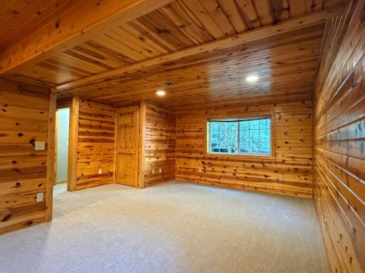 2110 Darling Avenue E, Alexandria, MN 56308