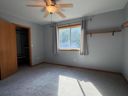 2110 Darling Avenue E, Alexandria, MN 56308