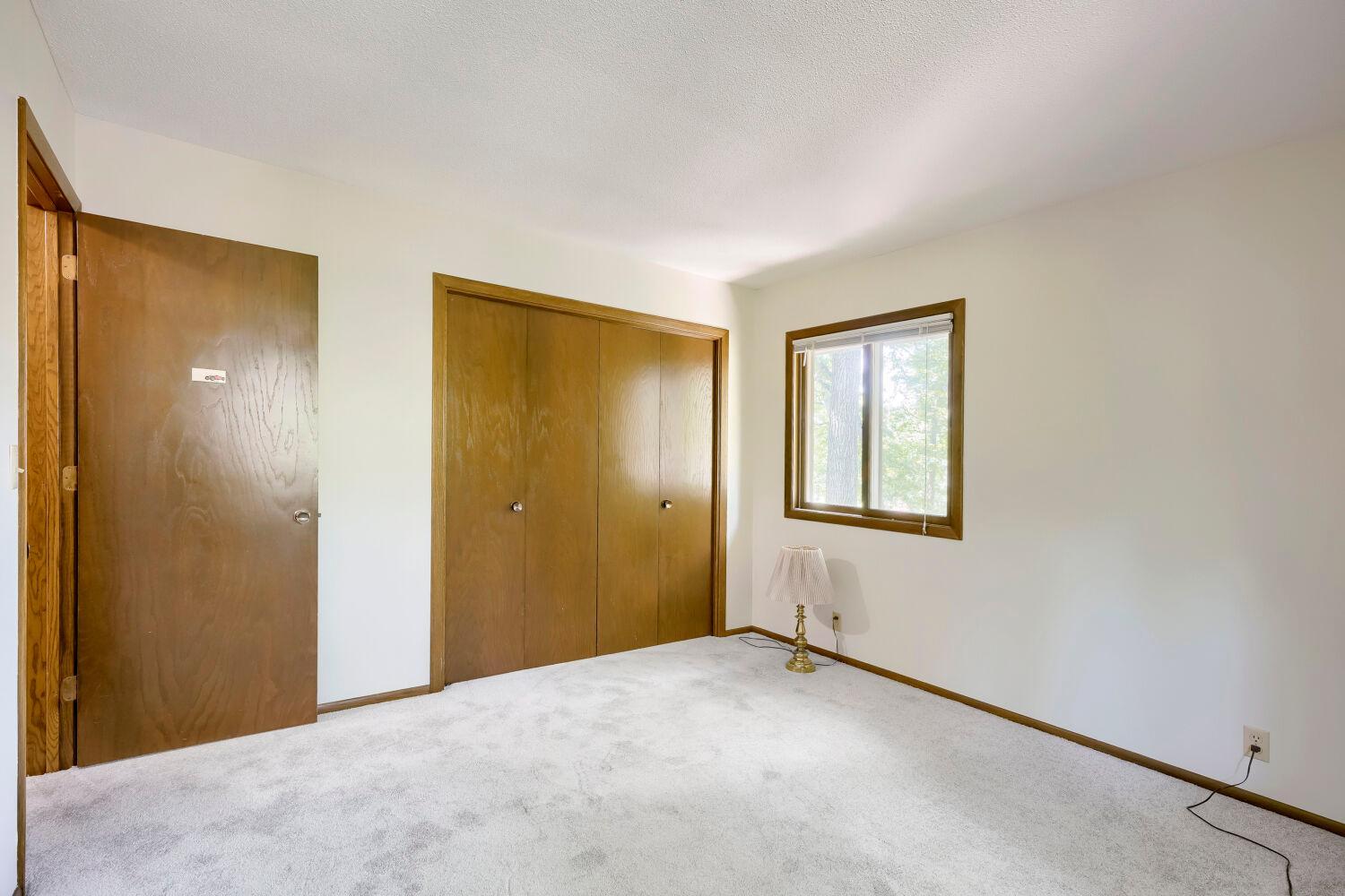 One last look at third bedroom