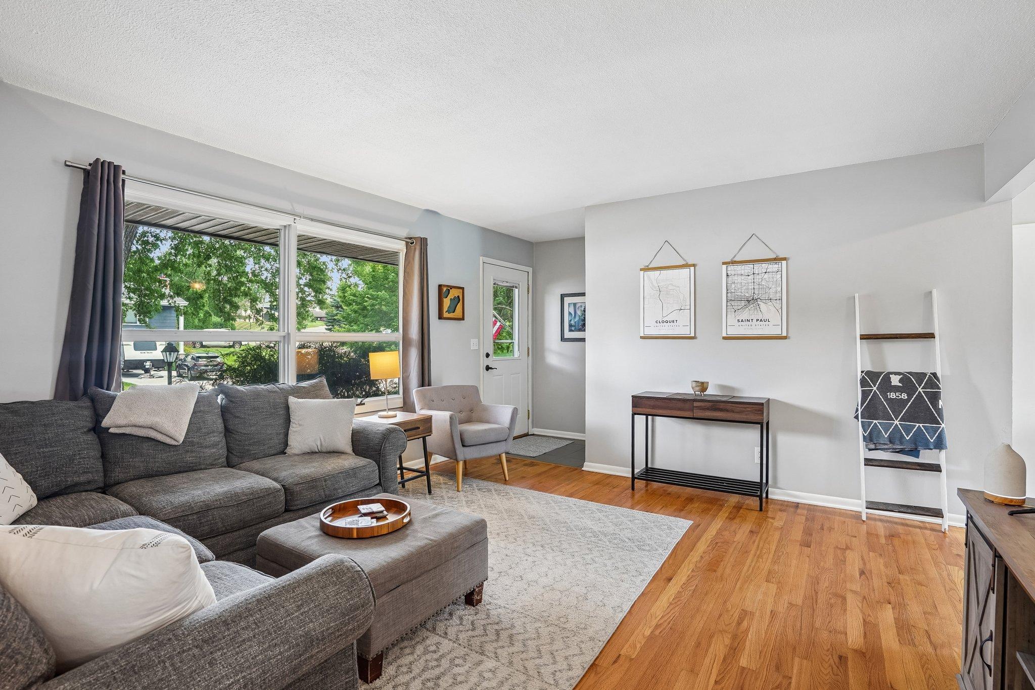 8-web-or-mls-Terrace Dr-S1807-008.jpg