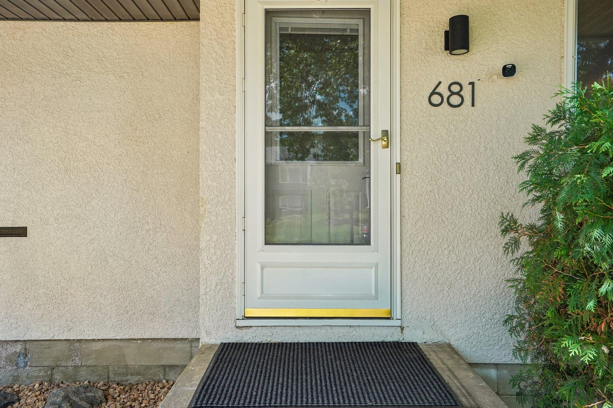 4-web-or-mls-Terrace Dr-S1807-004.jpg
