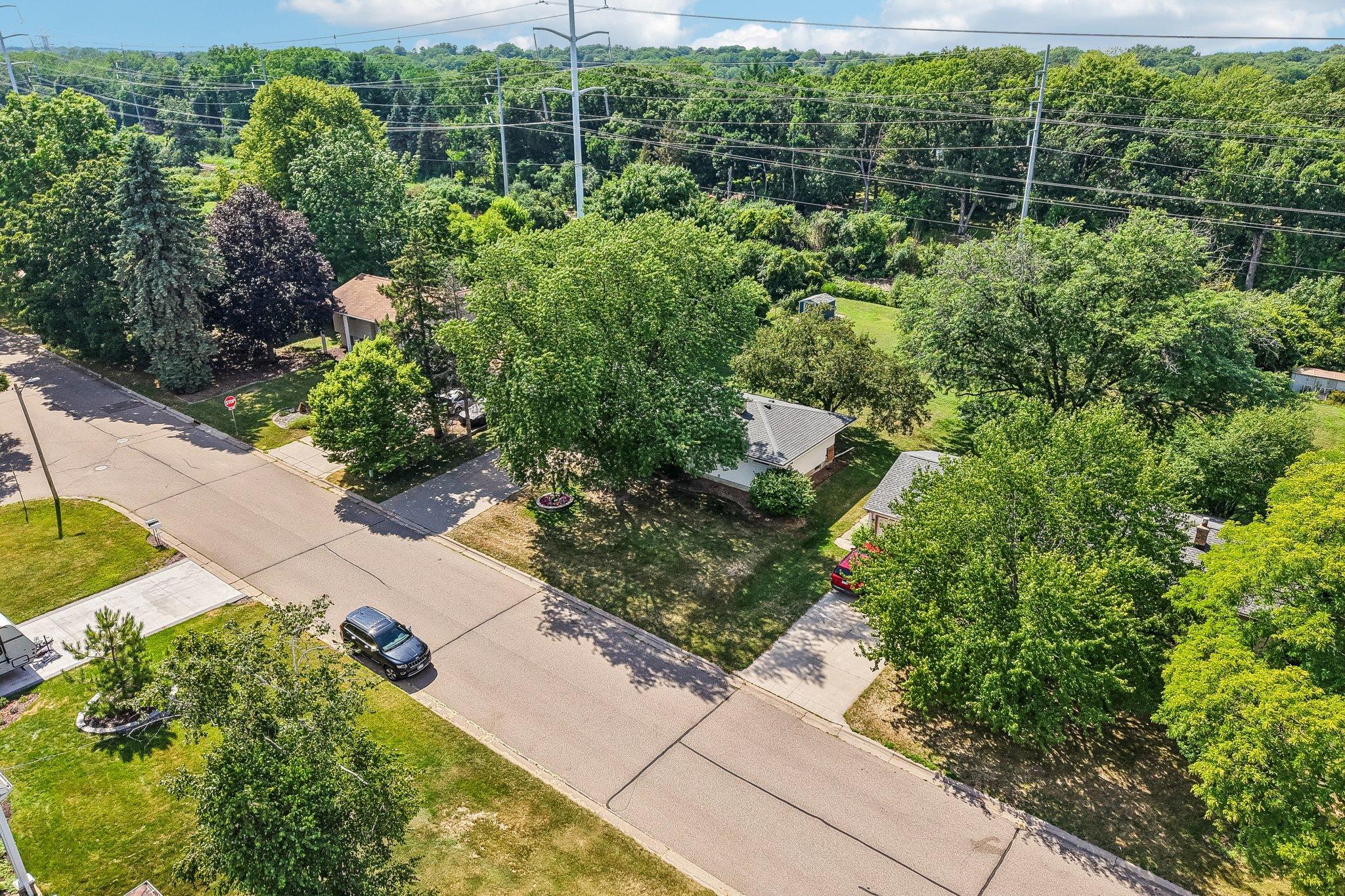 52-web-or-mls-Terrace Dr-S1807-052.jpg