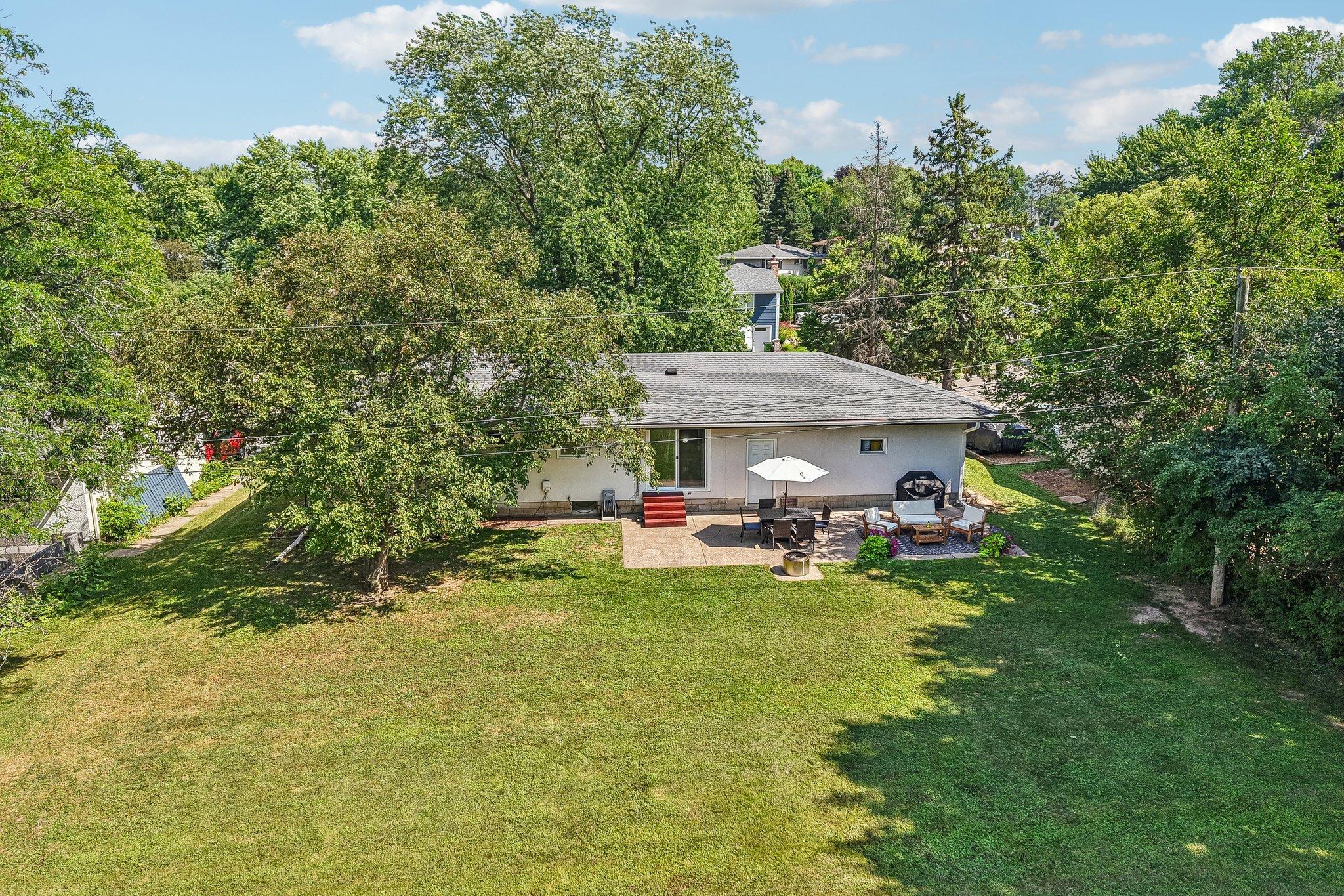 61-web-or-mls-Terrace Dr-S1807-061.jpg