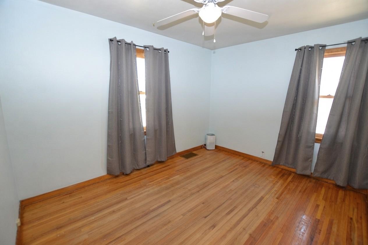 Another view of the bedroom.