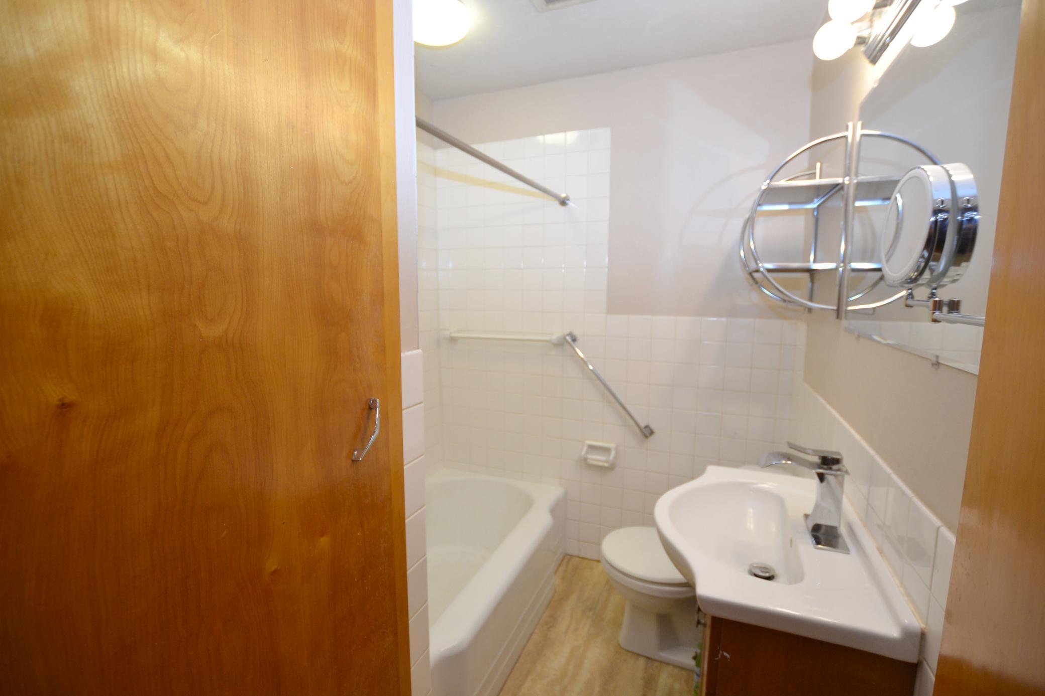 Main floor bathroom.