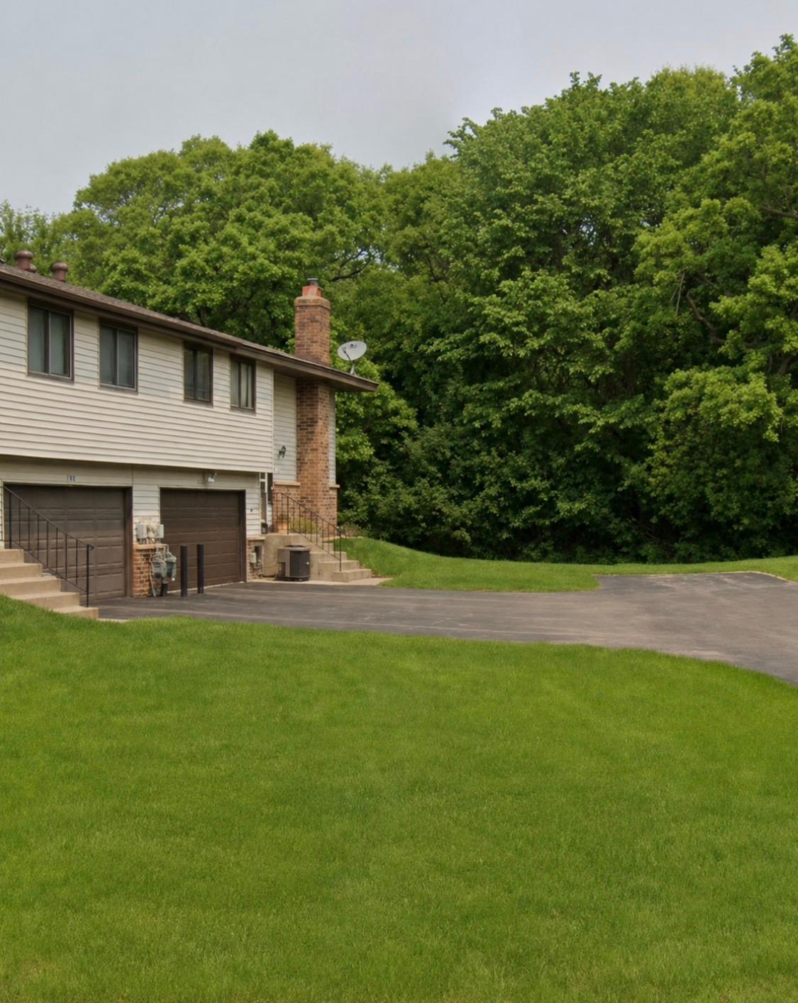 1711 Hickory Hill Dr