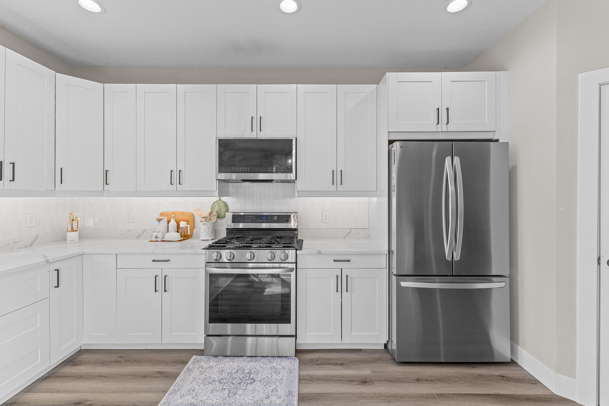 kitchen5.jpg