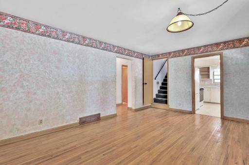4425 5th Street NE, Minneapolis, MN 55421