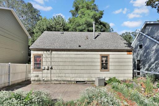4425 5th Street NE, Minneapolis, MN 55421