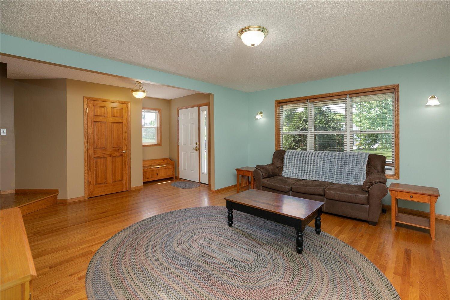 09-09-Living Room.jpg