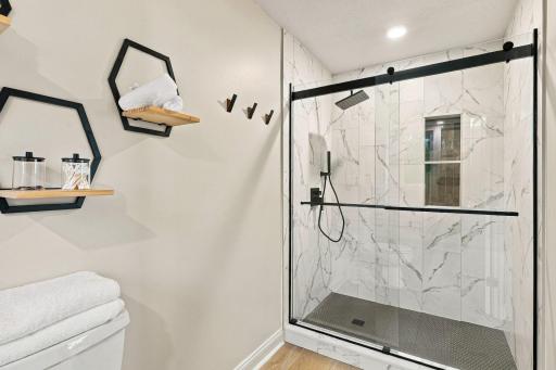 24750 Newport Avenue, Prior Lake, MN 55372