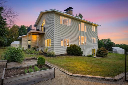 24750 Newport Avenue, Prior Lake, MN 55372