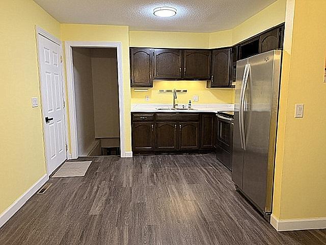 Kitchen aa.jpg