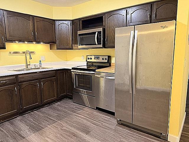 Kitchen cc.jpg