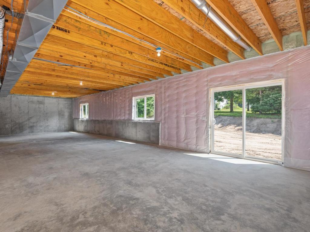 4944 River Oaks Rd, Rockford