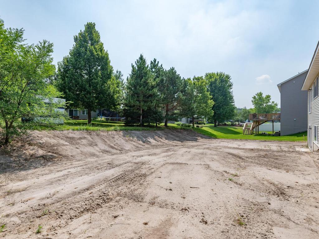 4944 River Oaks Rd, Rockford