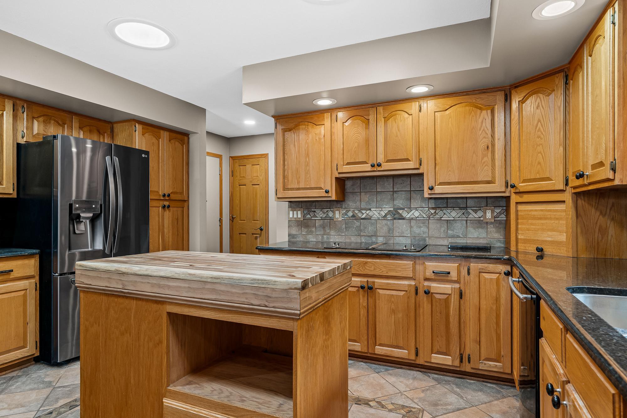 Kitchen 4.jpg