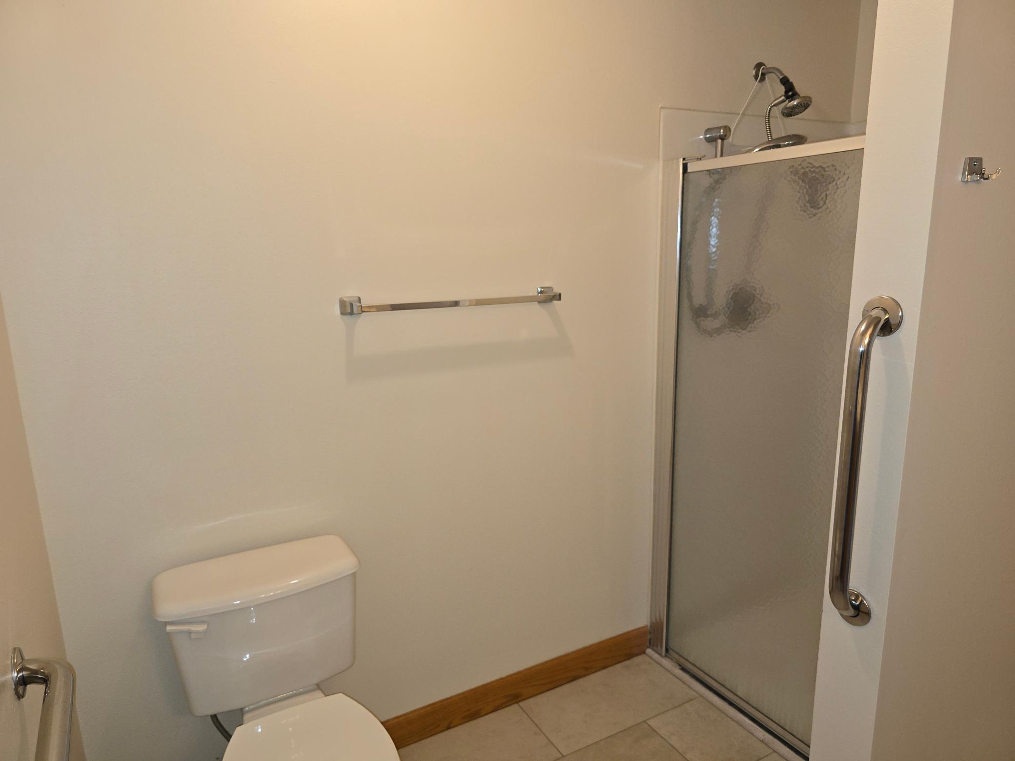 Owners bath