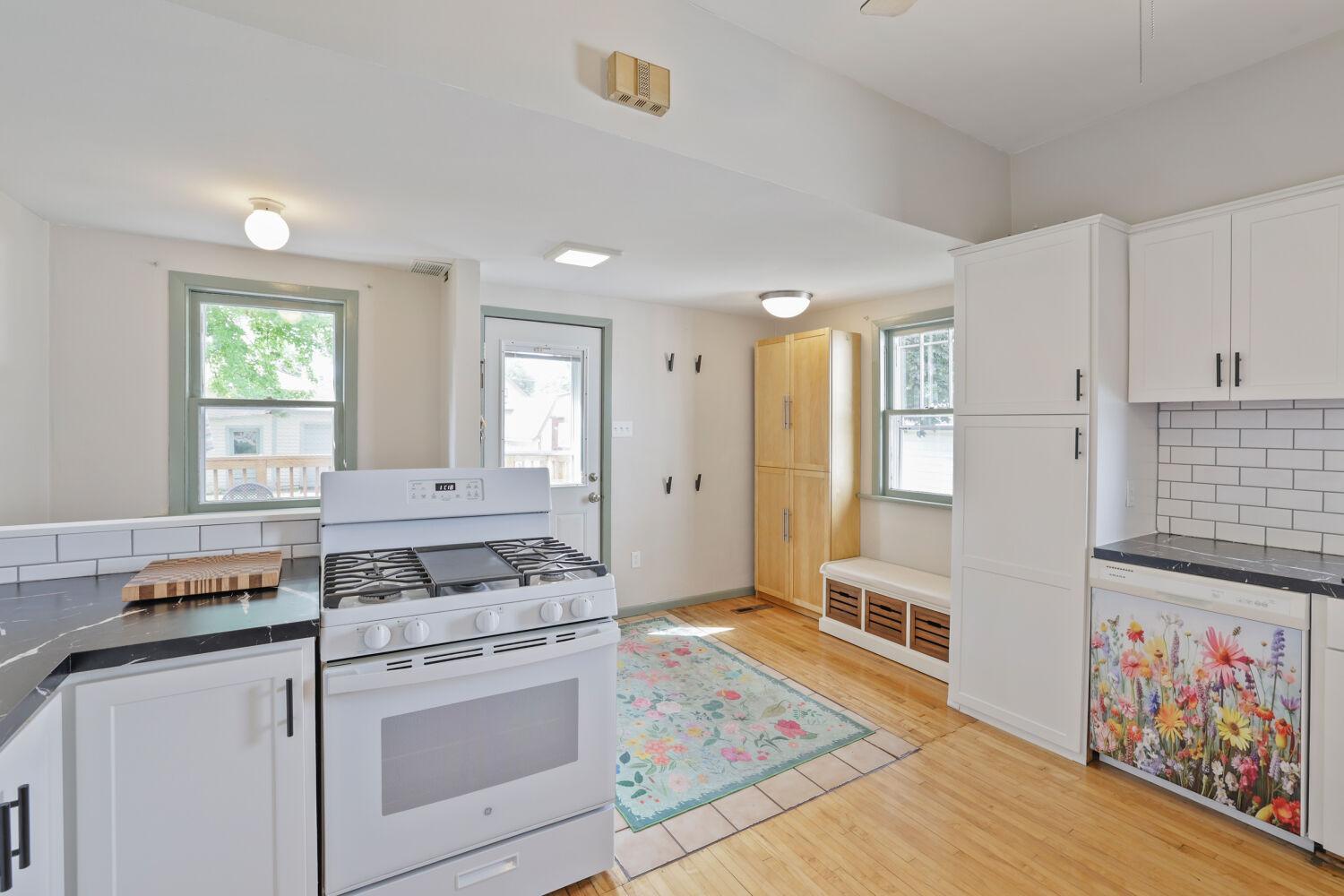 Mudroom area of kitchen