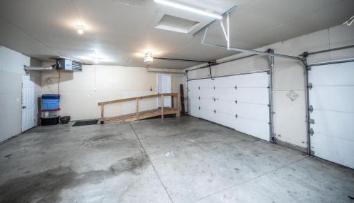 040-026-Garage-1500x864.jpg