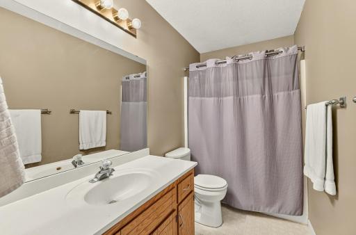 792 41st Avenue NW, Rochester, MN 55901