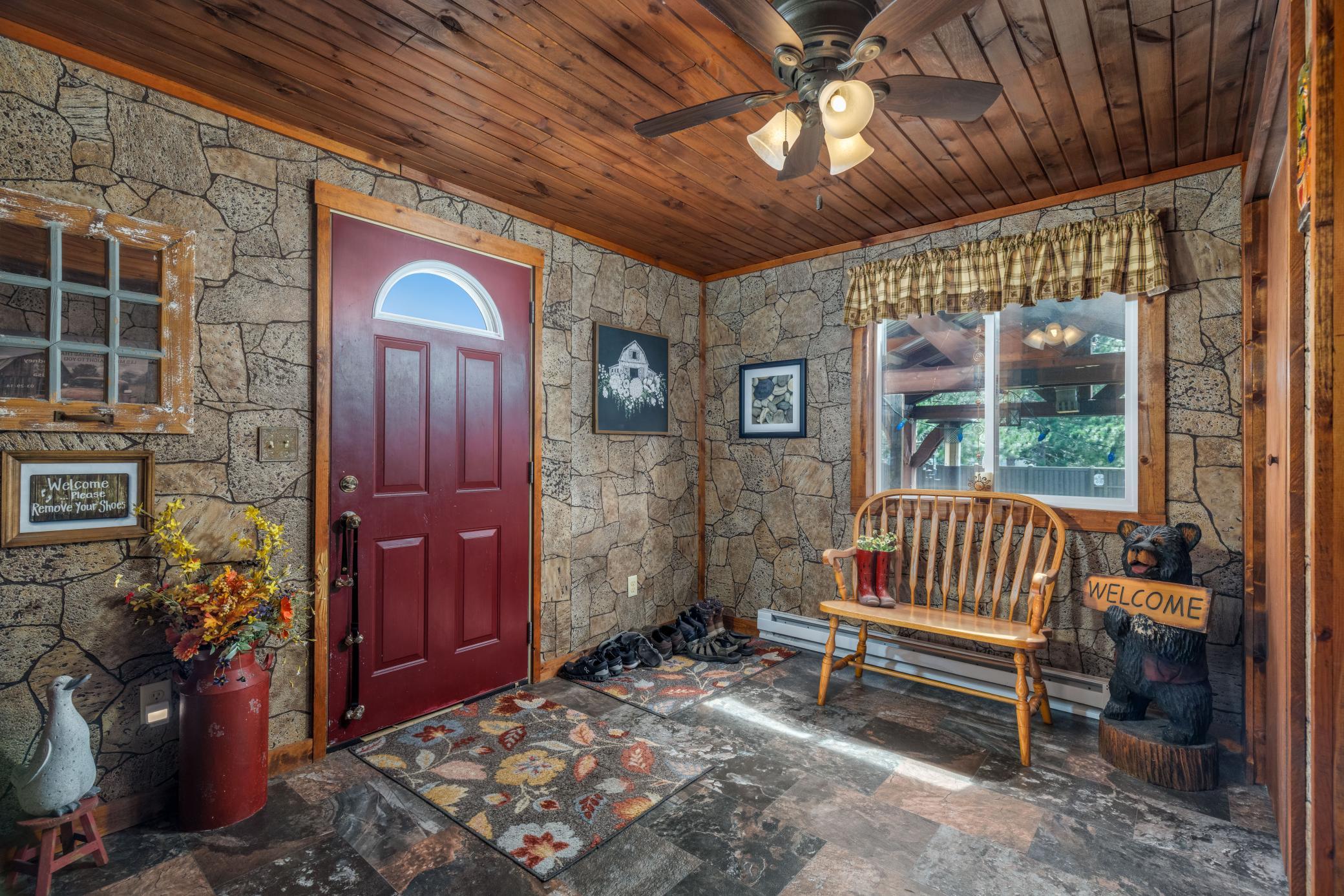 50Cypress_Interior-5.jpg