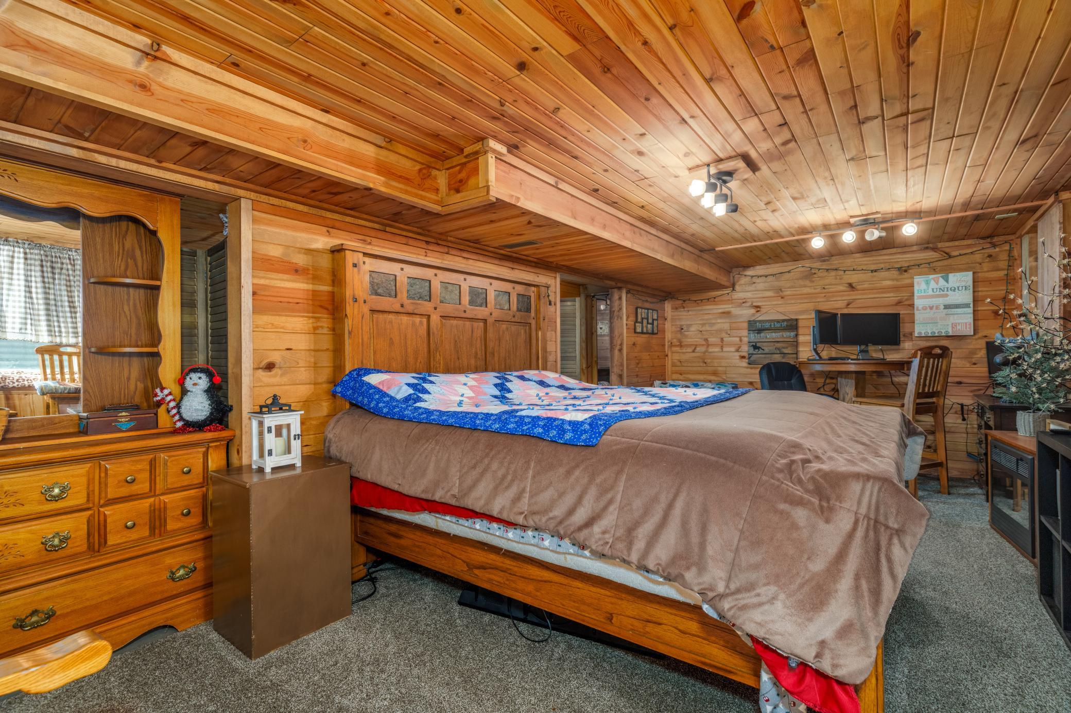 50Cypress_Interior-24.jpg