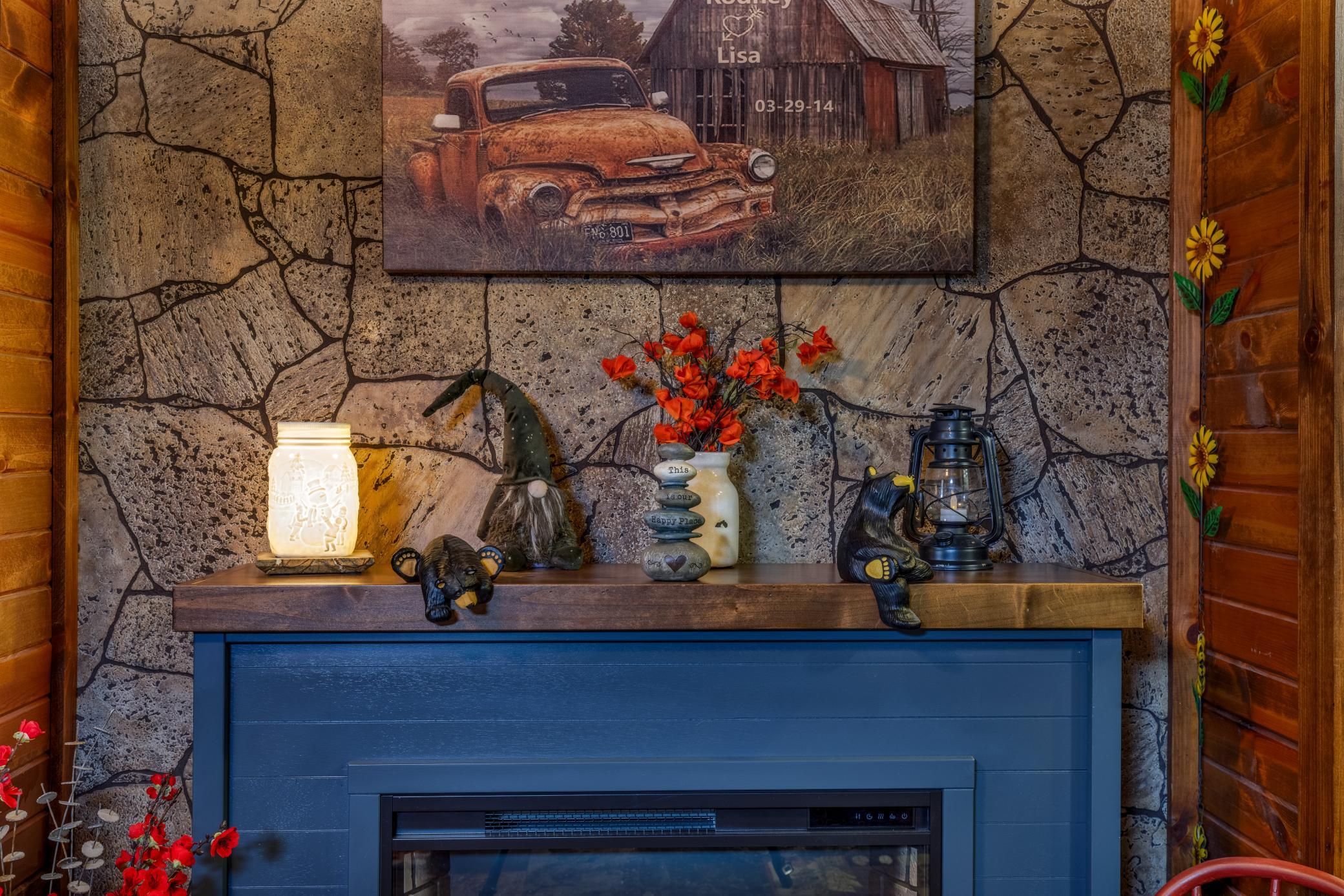 50Cypress_Interior-4.jpg
