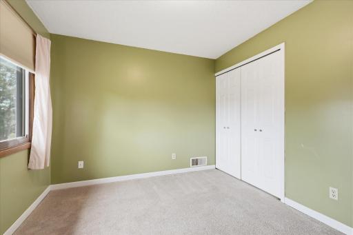 5215 84th Court N, Brooklyn Park, MN 55443
