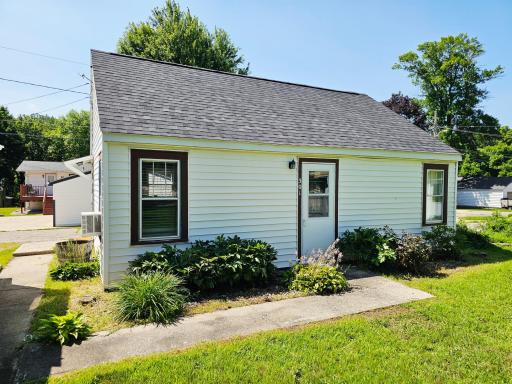 301 S 12th Street, Montevideo, MN 56265