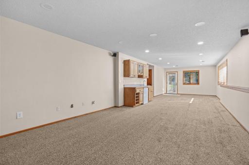 2332 151st Avenue NW, Andover, MN 55304
