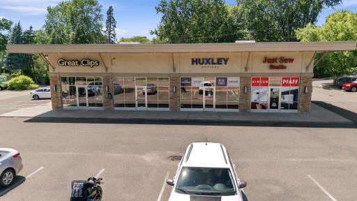 1789 Lexington Avenue N, Roseville, MN 55113