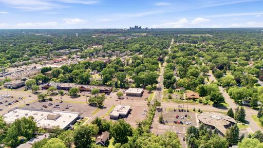 1789 Lexington Avenue N, Roseville, MN 55113