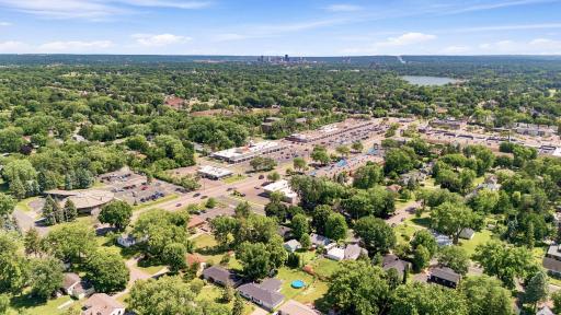 1789 Lexington Avenue N, Roseville, MN 55113