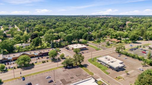 1789 Lexington Avenue N, Roseville, MN 55113