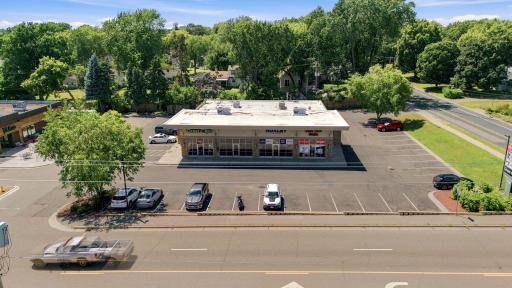 1789 Lexington Avenue N, Roseville, MN 55113