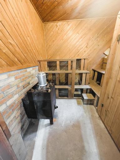 20065 Buckhorn Road NE, Hines, MN 56647