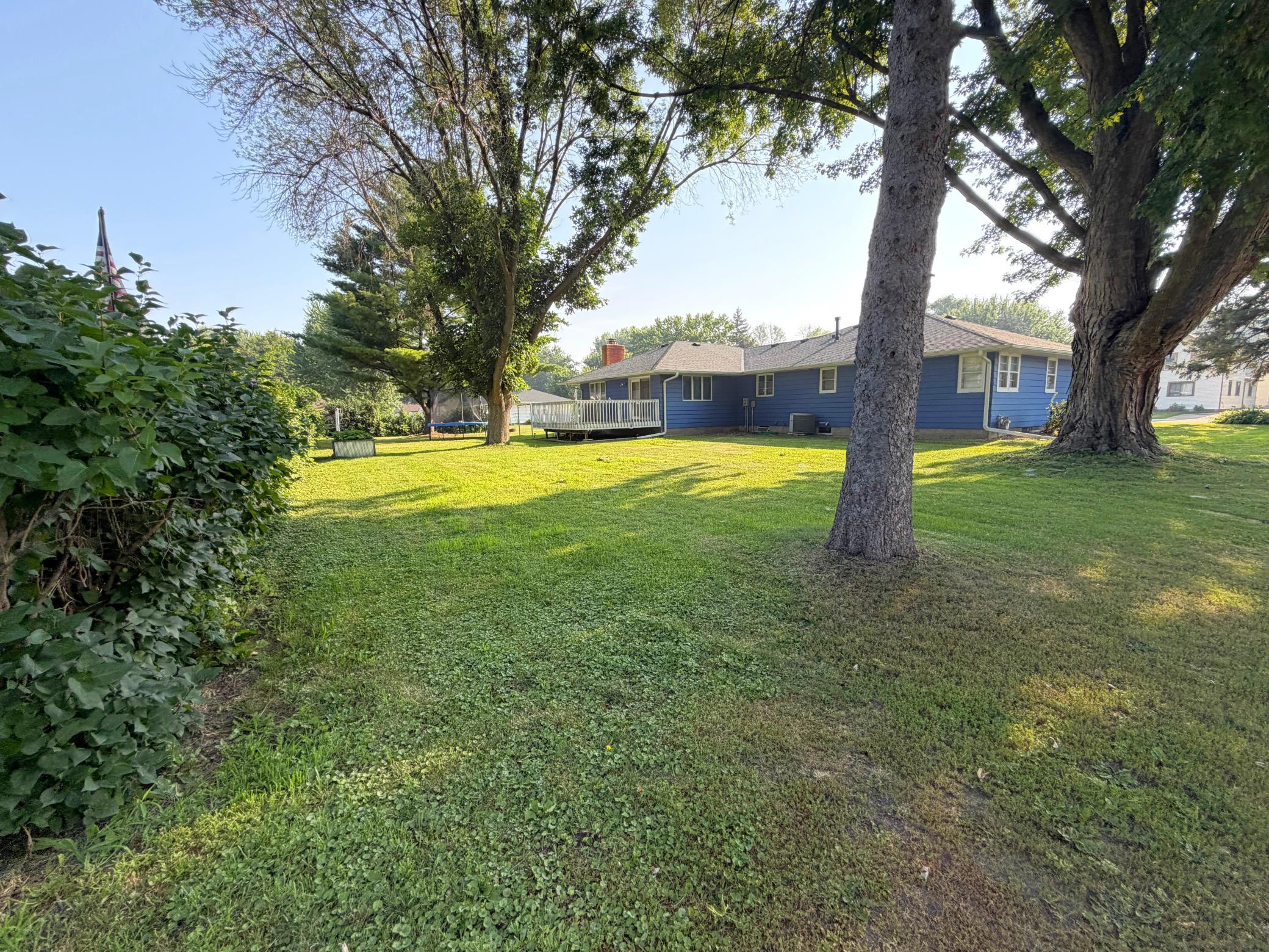 Exterior view, such a great yard!