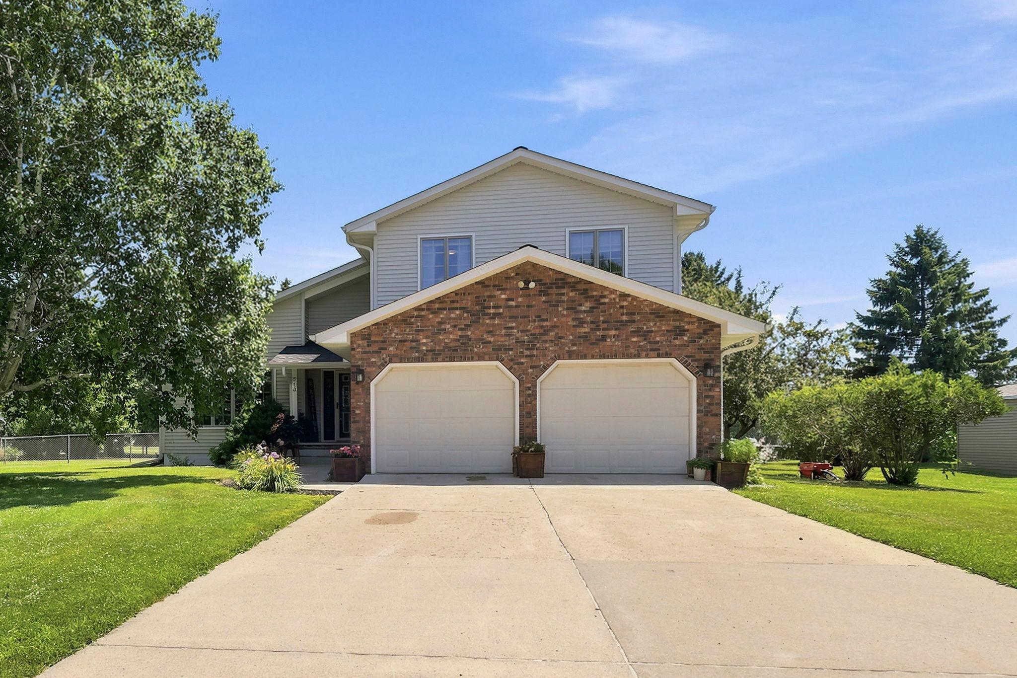 510 Circle Ln - Arlington
