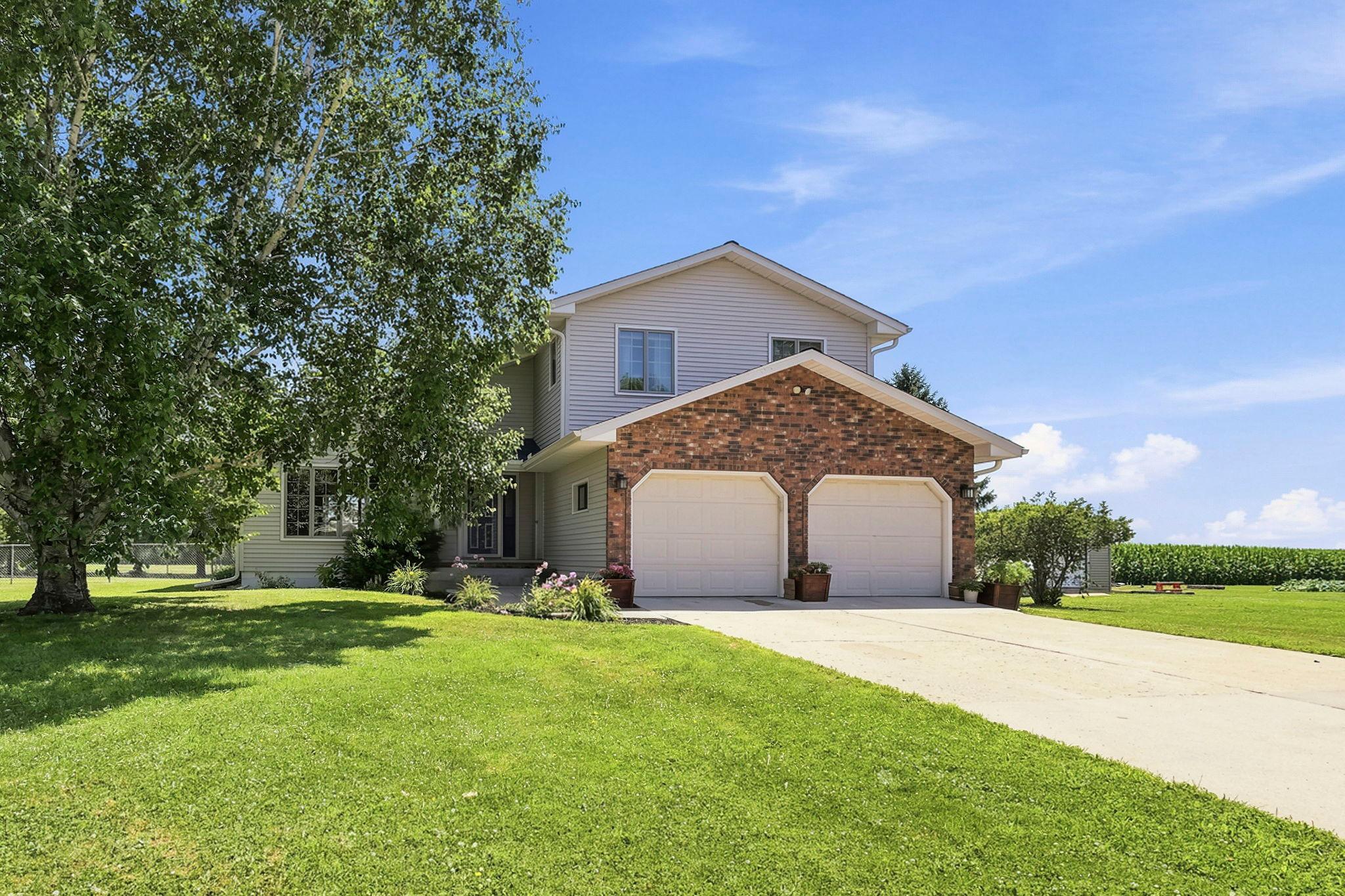 A Rare Combination of Space, Privacy, and Location
