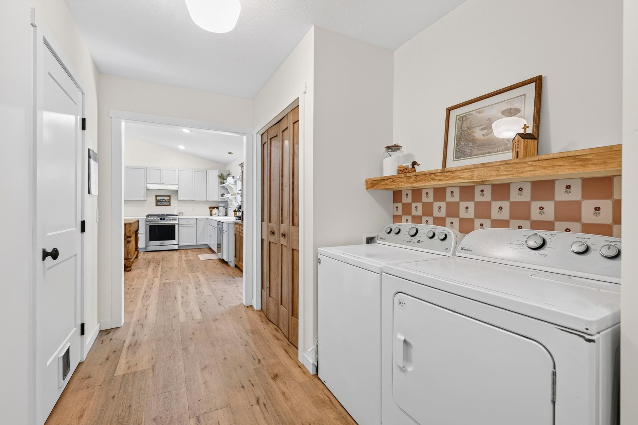 W4855-2nd-Ave-28.jpg