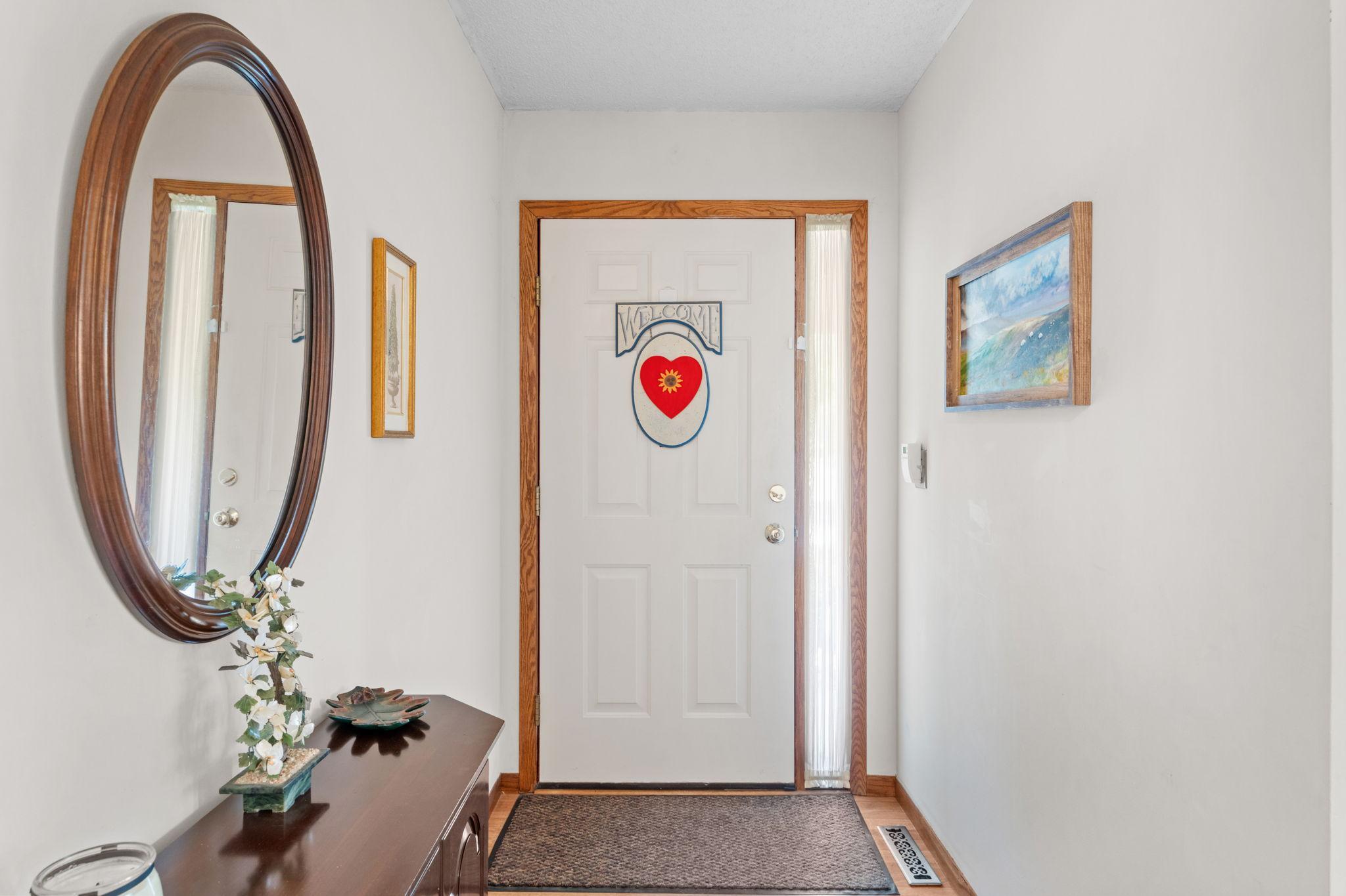 12-web-or-mls-13520 Havelock Trail-12.jpg