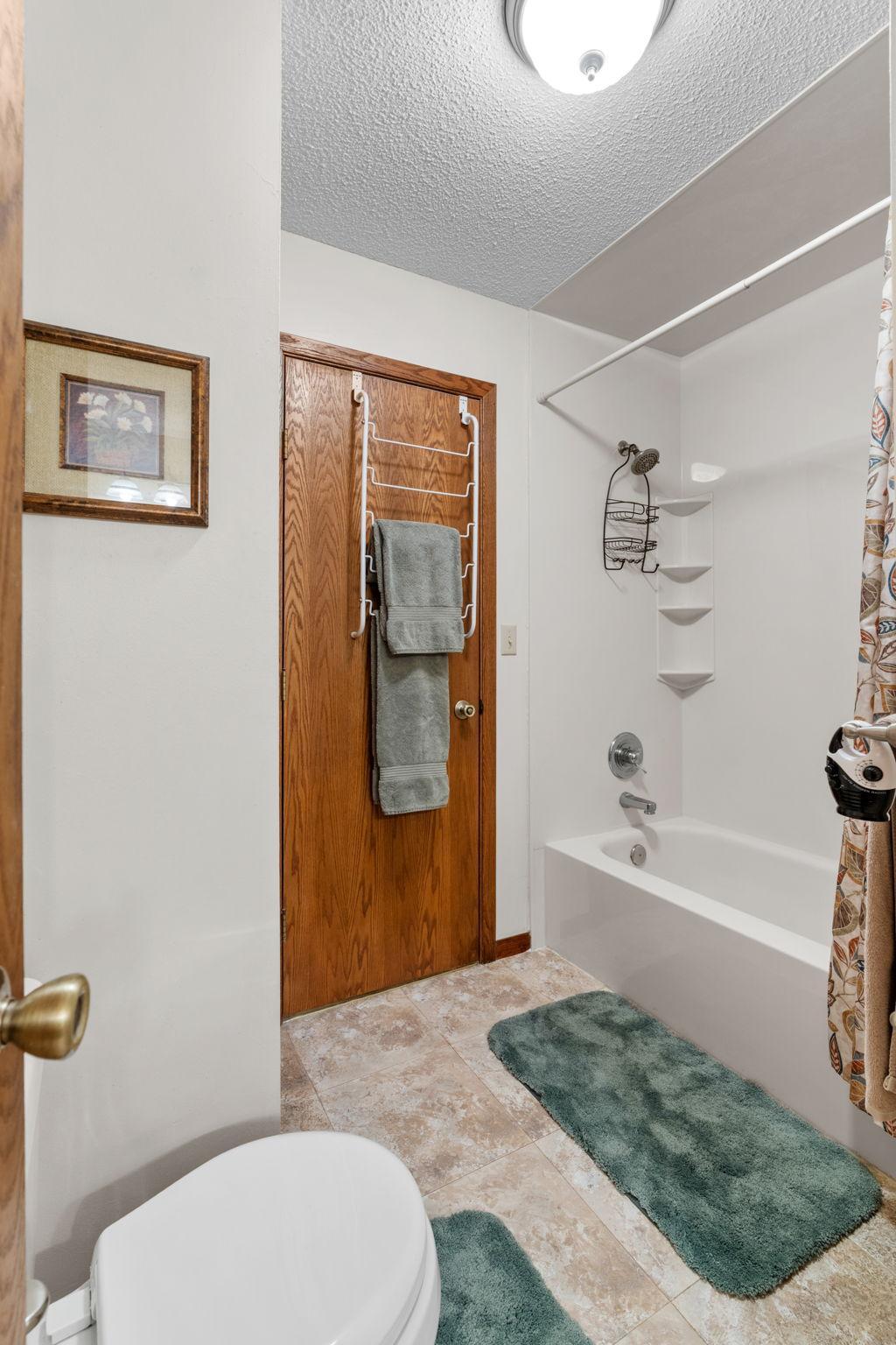 27-web-or-mls-13520 Havelock Trail-27.jpg