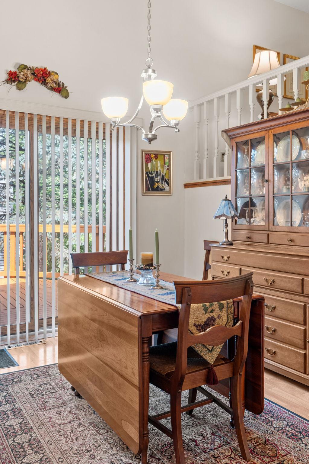 21-web-or-mls-13520 Havelock Trail-21.jpg
