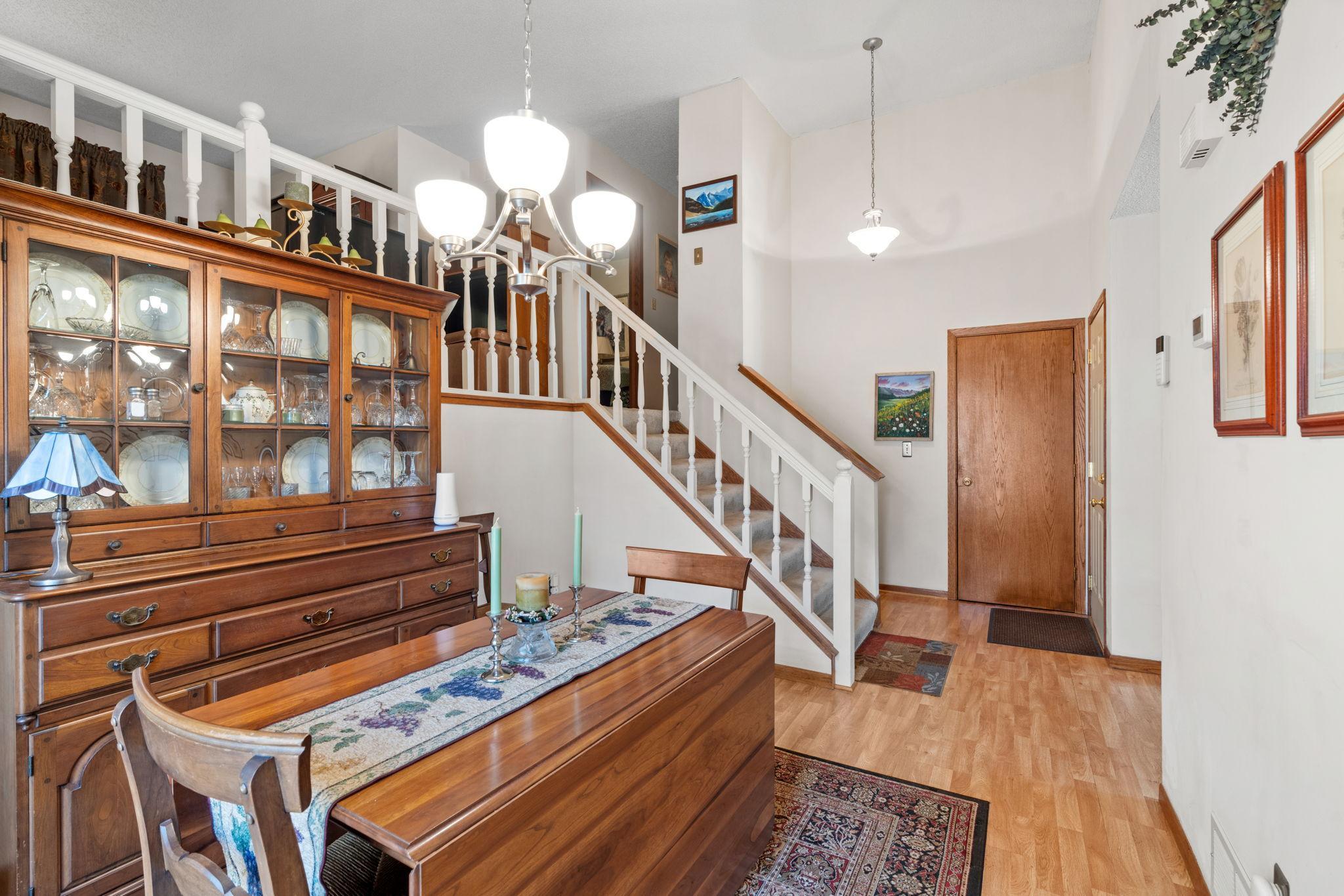 20-web-or-mls-13520 Havelock Trail-20.jpg