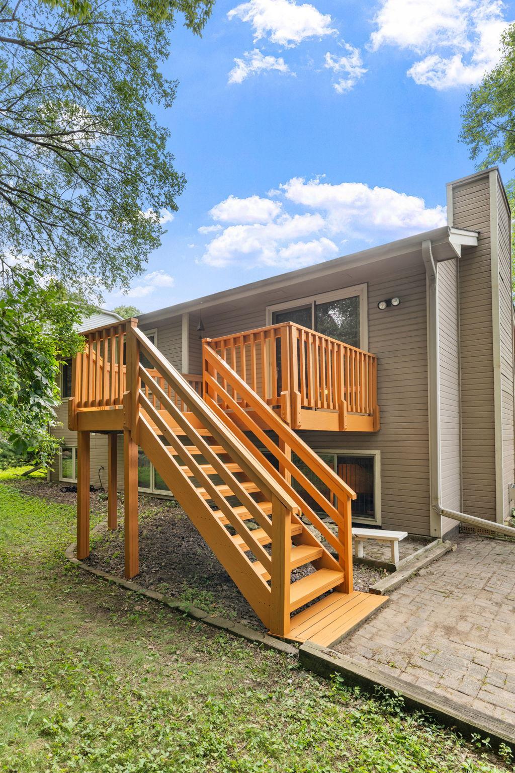 7-web-or-mls-13520 Havelock Trail-7.jpg